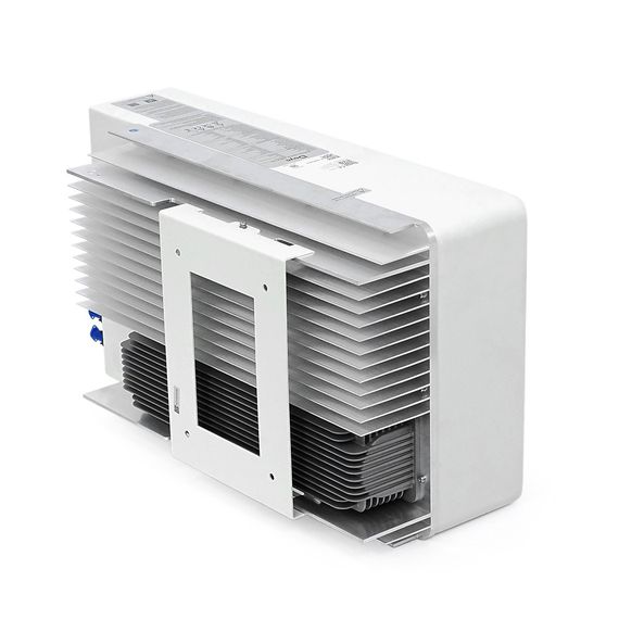 Гибридный инвертор Deye SUN-6K-SG05LP1-EU WI-FI, 6 кВт, однофазный | Зображення 1