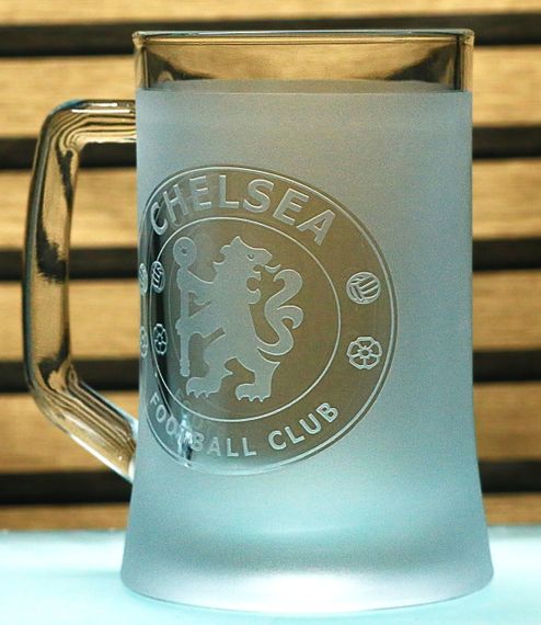 Пивной бокал 670 мл ФК Челси Chelsea с гравировкой подарок для фаната футбольная кружка | Зображення 2