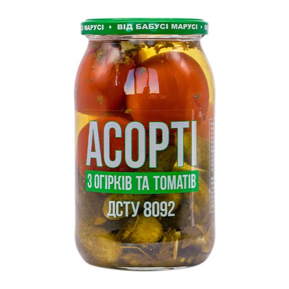 Асорти з огірків та томатів Бабусі Марусі 870 г