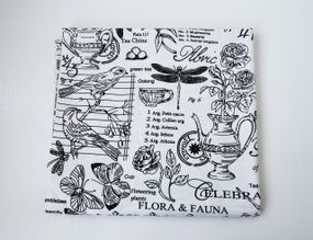 Скатертина 4Profi з рисунком Флора і фауна розмір  145х145 см 17807