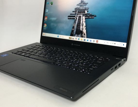 Ультрабук Toshiba DynaBook Tecra A40-K / 14" (1920x1080) IPS / Intel Core i5-1240P (12 (16) ядер по 1.7 - 4.4 GHz) / 16 GB DDR4 / 256 GB SSD / Intel Iris Xe Graphics / WebCam / Win 11 Pro б/у + Подарок Флеш-накопитель Kingston 64GB | Зображення 8