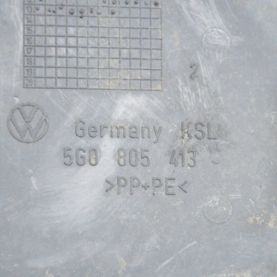 Кришка паливного бака Volkswagen Golf VII 2012-2020 Лючок бензобака Фольксваген Гольф 7 5G0805413 | Зображення 2