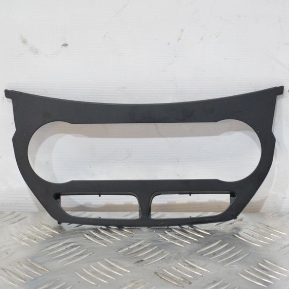 Рамка клімат контролю Ford Kuga 2013-2021 Накладка блоку управління пічкою Форд Куга AM5118522BDW