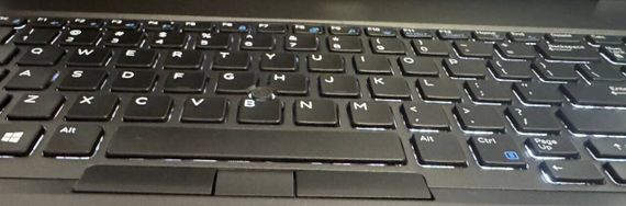 Мобильная рабочая станция Dell Precision 7740 / 17.3" (1920x1080) IPS / Intel Core i7-9850H (6 (12) ядра по 2.6 - 4.6 GHz) / 32 GB DDR4 / 512 GB SSD / nVidia Quadro RTX 3000, 6 GB GDDR6, 192-bit / WebCam б/у | Зображення 8