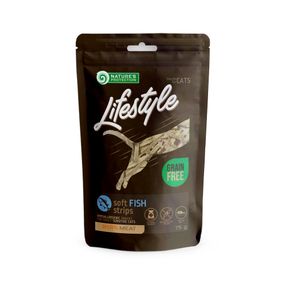 Ласощі для котів, м'які смужки з риби, Nature's Protection Lifestyle Snack For Cats Soft Fish Strips 75г