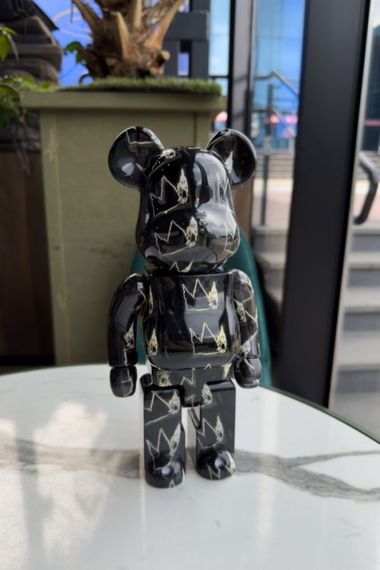 Bearbrick Jean-Michel Basquiat дизайнерська статуетка ведмідь Беарбрік 28 см bs006 чорна | Зображення 1