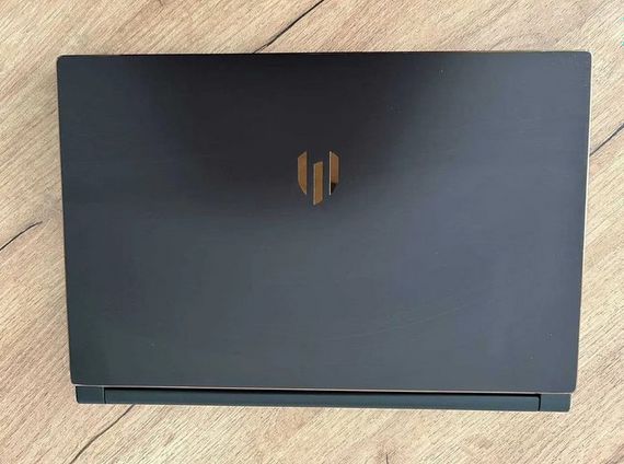 Ноутбук MSI WS65 9TK 15,6" FHD IPS i7 9750H 16Gb SSD1Tb NVMe Quadro RTX 3000  Б/В | Зображення 5