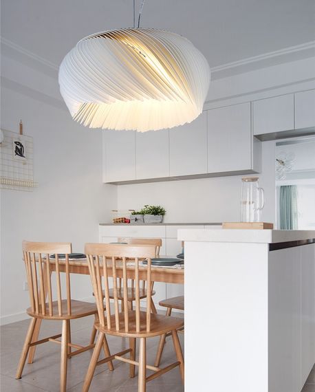 Люстра підвісна на 1 лампочку 26588 Білий 35-175х40х40 см. | Зображення 1