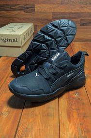 Демісезонні кросівки Puma чорні