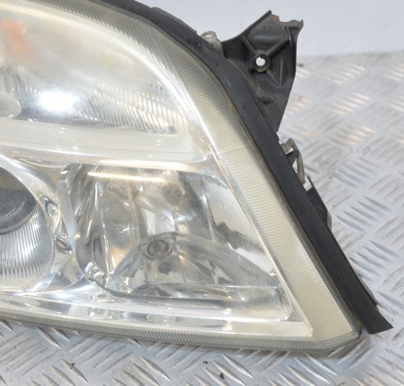 Фара права Opel Vectra C 2002-2005 дорестайл Фара передня права Опель Вектра Ц 15588800 | Зображення 2