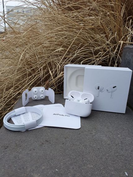 Бездротові навушники Apple AirPods PRO Original series 1:1 з Шумозаглушенням 100% Білі | Зображення 4