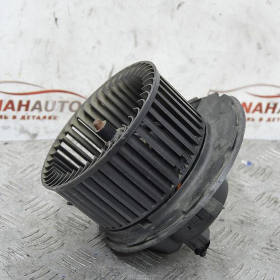Вентилятор печки салона Volkswagen Golf Passat Jetta 2003-2024 Моторчик отопителя Фольксваген 1K1819015