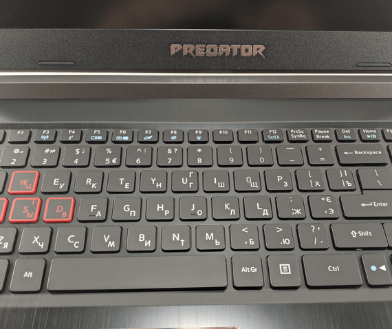 Игровой ноутбук Acer Predator Helios 300 G3 / 15.6" (1920x1080) IPS / Intel Core i7-7700HQ (4 (8) ядра по 2.8 - 3.8 GHz) / 16 GB DDR4 / 512 GB SSD / nVidia GeForce GTX 1060, 3 GB GDDR5, 192-bit / WebCam б/у | Зображення 2