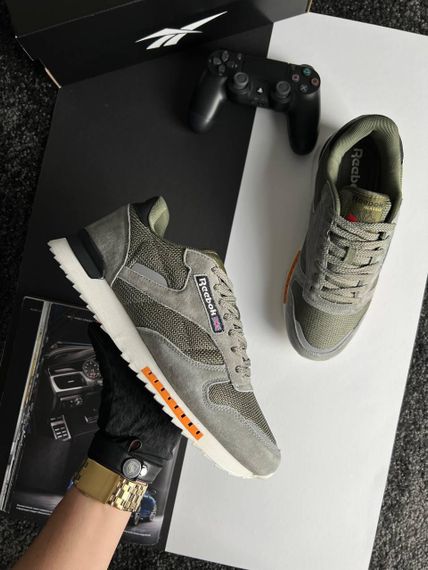 Чоловічі кросівки R-eebok Classic New Khaki White 42 - 26,5 см