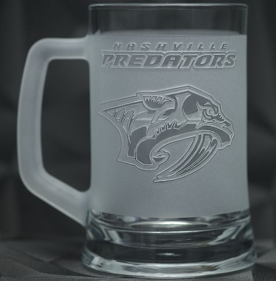 Подарунковий келих для пива 670 мл з гравіюванням лого хокейного клубу НХЛ Нешвіл Предаторс