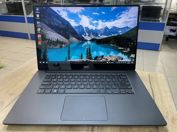 Ноутбук Dell XPS 9560 15.6 Touch 4K core i7 7700HQ/8gb/256SSD/GTX 1050-4gb