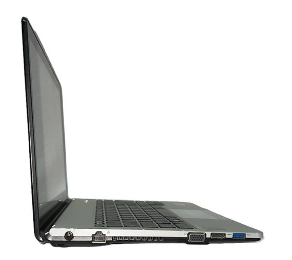 Ультрабук Б-клас Fujitsu LifeBook S935 / 13.3" (1920x1080) IPS Touch / Intel Core i5-5300U (2 (4) ядра 2.3 - 2.9 GHz) / 8 GB DDR3 / 256 GB SSD / Intel HD Graphics 5500 / WebCam / VGA / Windows 10 Pro б/в | Зображення 7