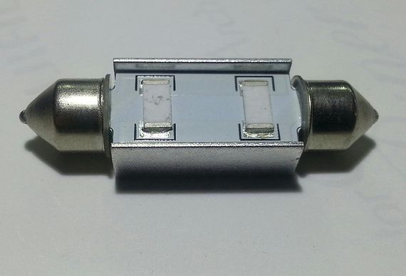 Світлодіодна CANBUS Автолампа FT10 (41mm) (150 Lm) з "обманкою" Samsung LED chip SMD2323 | Зображення 1