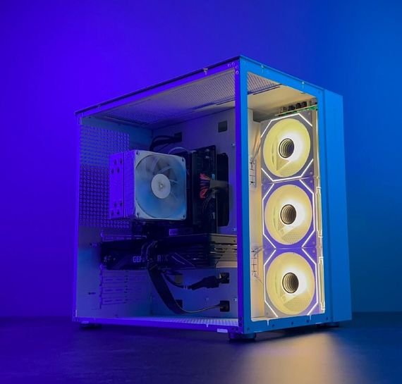 Ігровий ПК GameMax Infinity Tower / AMD Ryzen 7 5700X (8 (16) ядер по 3.4 - 4.6 GHz) / 32 GB DDR4 / 500 GB SSD + 1000 GB HDD / nVidia GeForce RTX 2060 Super, 8 GB GDDR6, 256-bit б/в | Зображення 1