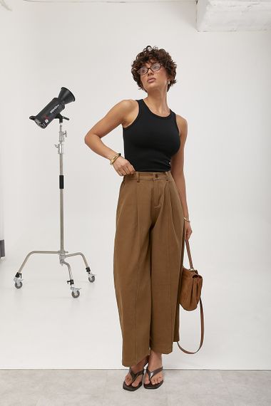 Приталена однотонна майка в рубчик - чорний цвет, ONE SIZE (є розміри) | Зображення 2