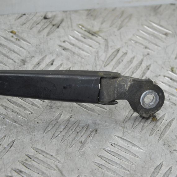 Повідець заднього склоочисника Volkswagen Sharan 1995-2010 Тримач двірника задній Фольксваген 7M3955707 | Зображення 1