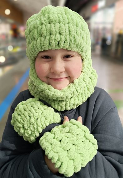 Дитяча шапка-балаклава з мітенками