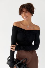 Короткий лонгслів із драпіруванням - чорний цвет, L (є розміри)