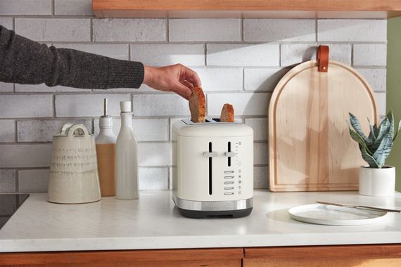 Тостер KitchenAid 5KMT2109EPL 980 Вт білий | Зображення 6