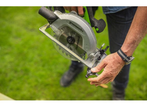 Циркулярна пила акумуляторна Greenworks GD24CS | Зображення 4