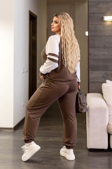Женский спортивный костюм весна-осень свитшот и джоггеры GF7125 цвет коричневый, размер 42/44 | Зображення 3