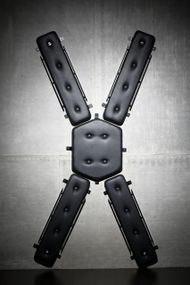 Андреевский крест Master Series: St. Andrew's Cross, крепится на стену sexstyle