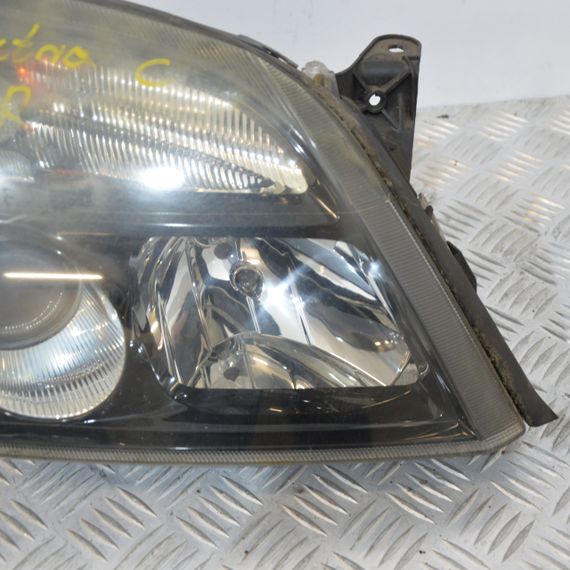 Фара права Opel Vectra C 2002-2005 дорестайл Фара передня права Опель Вектра Ц 15588800 | Зображення 2