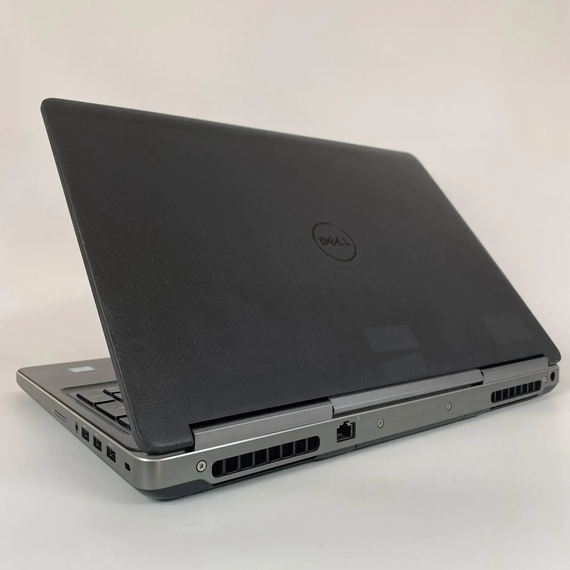 Мобильная рабочая станция Б-класс Dell Precision 7520 / 15.6" (1920x1080) IPS / Intel Core i7-7820HQ (4 (8) ядра по 2.9 - 3.9 GHz) / 16 GB DDR4 / 240 GB SSD / nVidia Quadro M1200, 4 GB GDDR5, 256-bit / WebCam / HDMI б/у + Подарок Беспроводная мышь / USB | Зображення 5