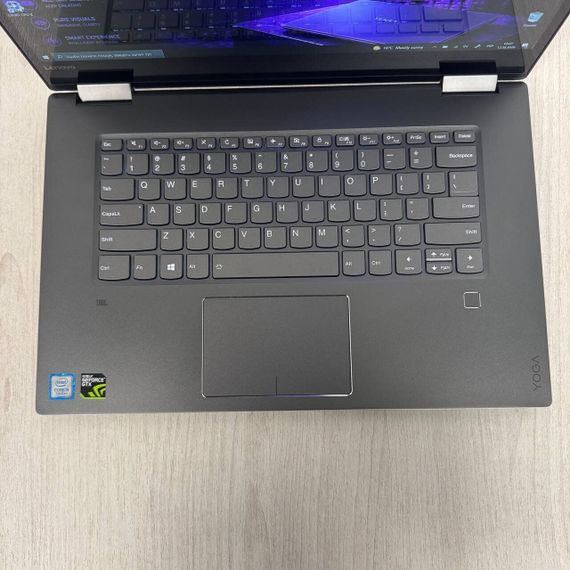 Игровой ноутбук-трансформер Б-класс Lenovo Yoga 720-15IKB / 15.6" (1920x1080) IPS Touch / Intel Core i5-7300HQ (4 ядра по 2.5 - 3.5 GHz) / 8 GB DDR4 / 256 GB SSD / nVidia GeForce GTX 1050, 4 GB GDDR5, 128-bit / WebCam б/у | Зображення 2