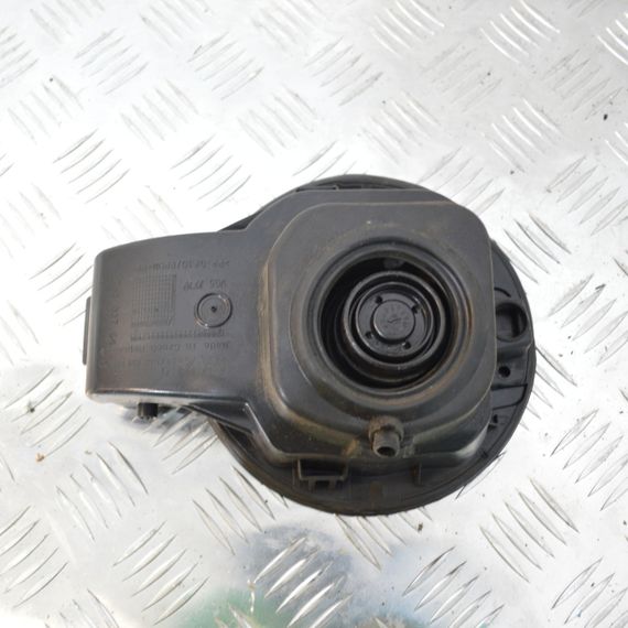 Кришка паливного бака Skoda Rapid 2012-2019 Лючок бензобака Шкода Рапід 5JJ809999 | Зображення 4