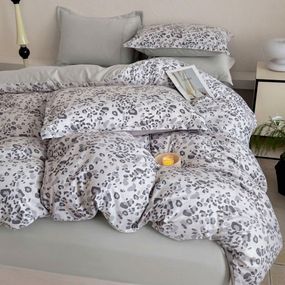 Постільна білизна двоспальне з бавовни з простирадлом на резинці Colorful Home Print 1 21440 180х220 см