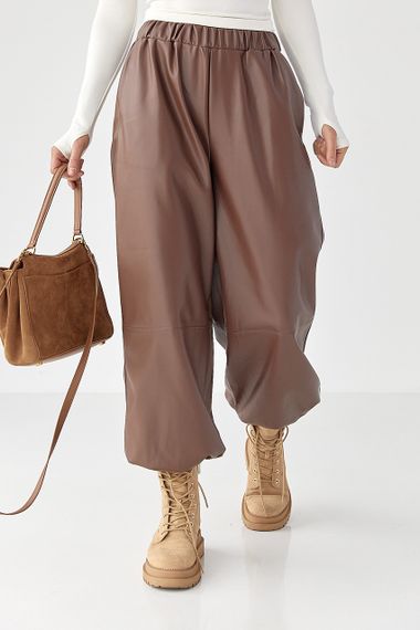 Штани-джогери з екошкіри - коричневий цвет, L (є розміри)