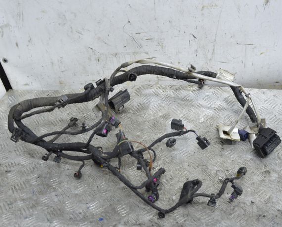 Проводка двигуна 1.4 TSI Volkswagen Golf VII 2012-2020 Джгут проводів мотора Фольксваген Гольф 7 04E972627T