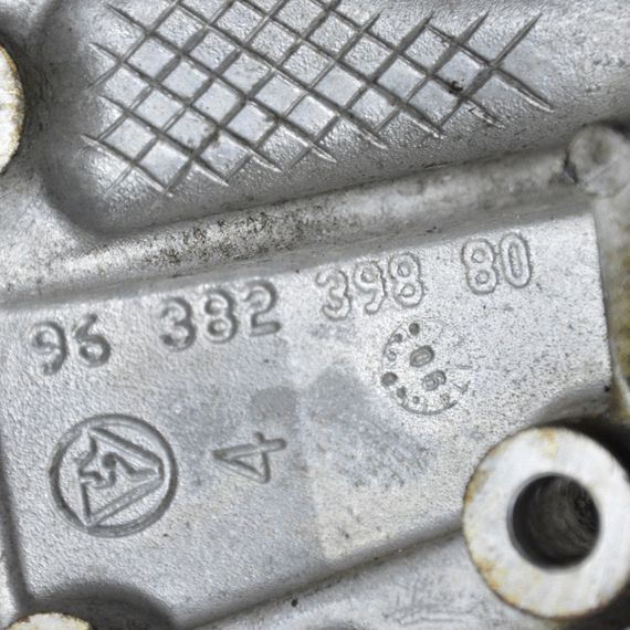 Кронштейн промвала 1.4 / 1.6 Peugeot Partner M49 M59 1996-2008 Опора півосі Пежо Партнер 9638239880 | Зображення 3
