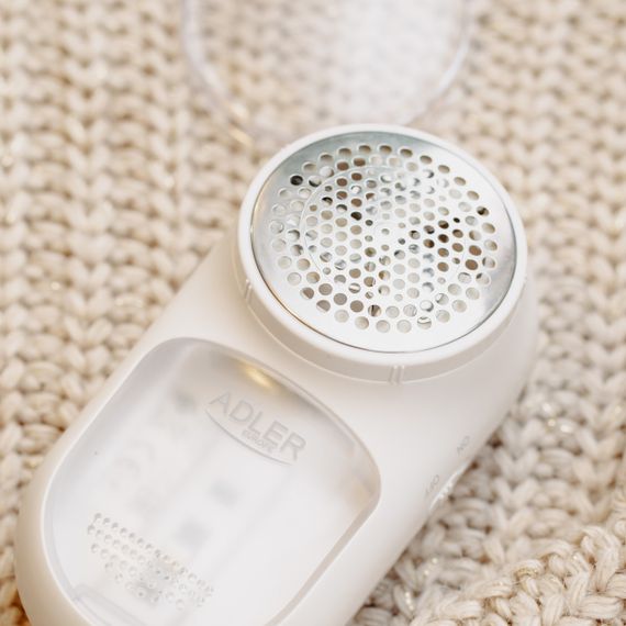 Машинка для удаления катышков Adler AD 9621 аккумуляторная для одежды и мебели | Зображення 9