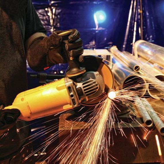 Шлифмашина угловая - болгарка сетевая 2600Вт DeWALT DWE496 | Зображення 2