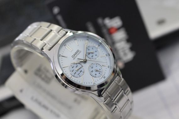 Годинник Casio LTP-V300D-2AUDF (модуль №5420) | Зображення 1