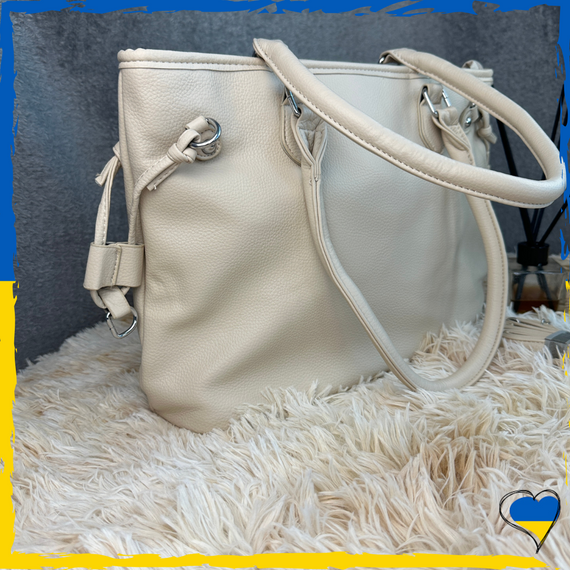 Сумка жіноча з ніжної екошкіри. Сумочка жіноча екошкіра. Сумка бежева жіноча | Зображення 1