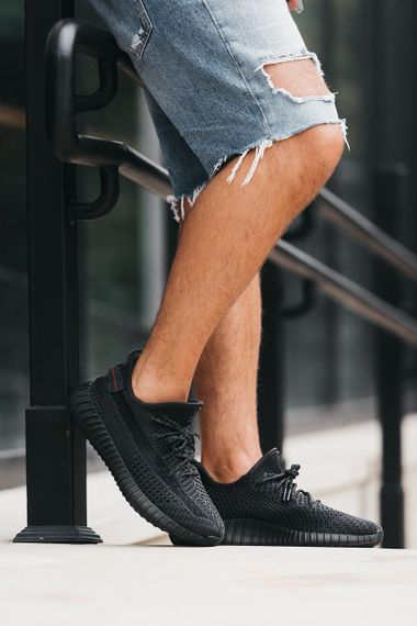 Кросівки Yeezy Boost 350 v2 Black (Шнурки рефлектив) , В'єтнам 0001 | Зображення 5