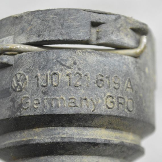 Фланець охолоджуючої рідини Skoda Fabia Octavia Roomster Шкода Фабия Октавия Румстер 1J0121619A | Зображення 1