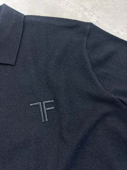 Трикотажна кофта-поло Tom Ford чорного кольору з вишитим логотипом на грудях sg286 | Зображення 2