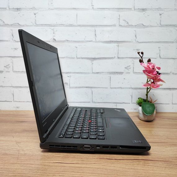 Ноутбук Б-класс Lenovo ThinkPad L440 / 14" (1366x768) TN / Intel Core i5-4300M (2 (4) ядра по 2.6 - 3.3 GHz) / 8 GB DDR3 / 128 GB SSD / Intel HD Graphics 4600 / WebCam б/у | Зображення 4