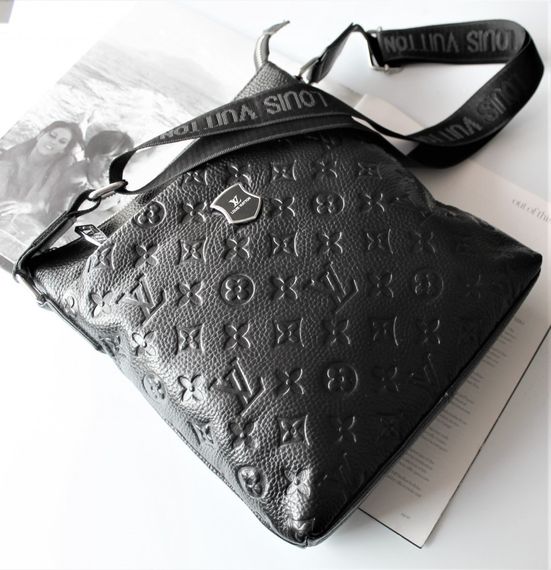 Чоловіча шкіряна сумка-месенджер Louis Vuitton чорна