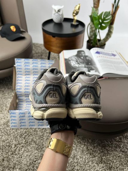 Чоловічі кросівки ASICS Gel-NYC Beige Grey Brown весна / осінь A3483 42 | Зображення 4