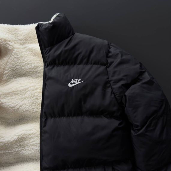 Двостороння куртка Nike чорна плащівка та біла тедді | Зображення 8